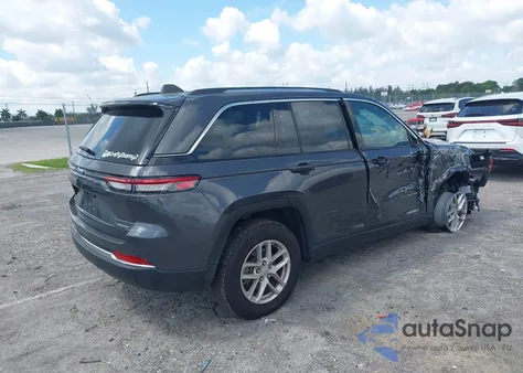 2024 Jeep Grand Cherokee Laredo X 4X4 из США, поврежденный, VIN 1C4RJHAG7RC703637